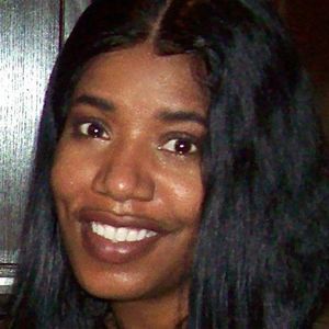 Meet your Posher, Beverly